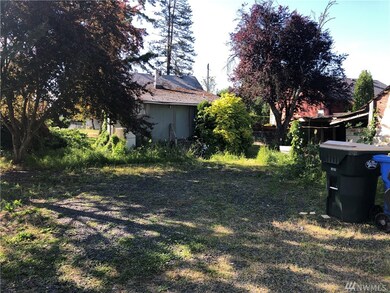 81 SW 12th St, Chehalis, WA 98532 - photo 2