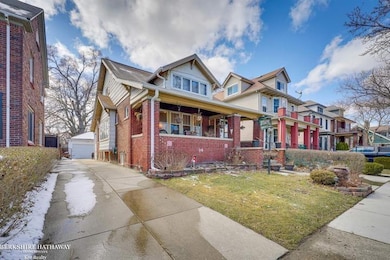 1255 Beaconsfield Ave, Grosse Pointe Park, MI 48230 - photo 2