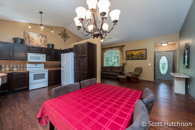 3024 Root Ct_-24