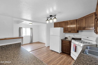 314 E Villa Maria Dr, Phoenix, AZ 85022 - photo 7