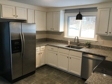 27 Surrey Ln unit 27, Buzzards Bay, MA 02532 - photo 6