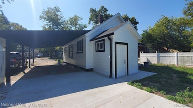 unlisted-address, Waterford, MI 48328 - photo 5