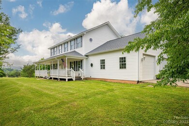 81 Plantation Dr, Asheville, NC 28806 - photo 3