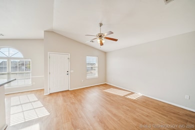 1110 W 24th St N, Claremore, OK 74017 - photo 6