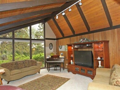 241 NW Canyon Dr, Redmond, OR 97756 - photo 7