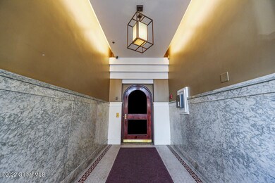 352 State St unit 2A, Albany, NY 12210 - photo 3