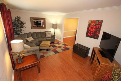 7 Captains Ct New Albany home for sale 3
