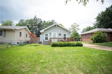 1310 E 26th Ct, Des Moines, IA 50317 - photo 2
