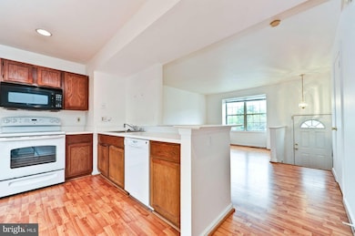 3168 Antrim Cir, Dumfries, VA 22026 - photo 6