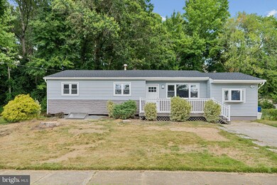 501 Bloomfield Dr, Westampton, NJ 08060 - photo 2