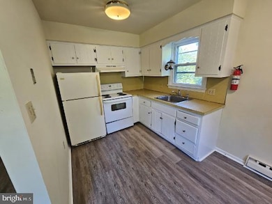 63 N Main St unit 65D, Sellersville, PA 18960 - photo 7