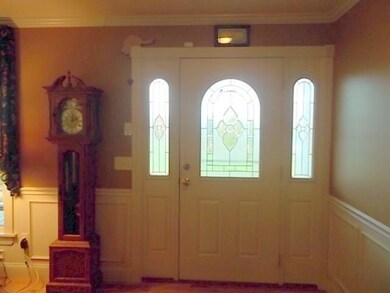 Front entry/foyer