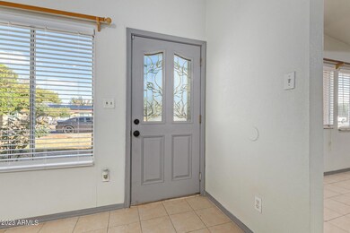 741 E Erie St, Chandler, AZ 85225 - photo 4