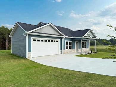 722 Old Corn Mill Rd, Cowpens, SC 29330 - photo 2