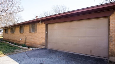 1730 W Bond St, Denison, TX 75020 - photo 3