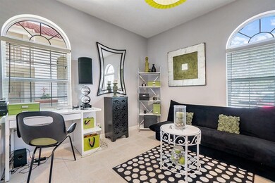 124 Cypress Point Dr unit D, Palm Beach Gardens, FL 33418 - photo 5