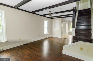 2818 Moyers Ln, Reading, PA 19605 - photo 3