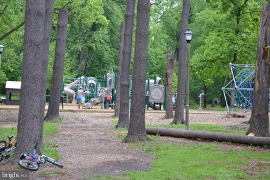 200 N Virginia Ave, Falls Church, VA 22046 - photo 6