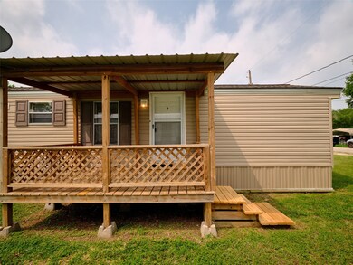 3315 Rosenberg St unit 2, Needville, TX 77461 - photo 4