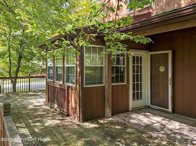 153 Segatti Cir, Bushkill, PA 18324 - photo 6