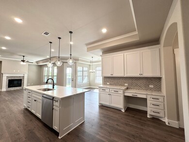 5924 Carmona Trail, Fort Worth, TX 76132 - photo 5