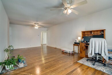 2001 Liberty St, Bonham, TX 75418 - photo 6