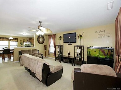 1426 Commonwealth Ave unit 131, Statesville, NC 28677 - photo 7