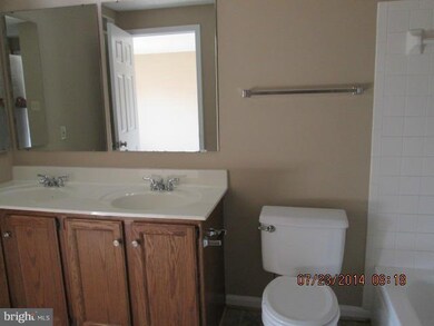 1541 Saint Lawrence Ct, Frederick, MD 21701 - photo 2