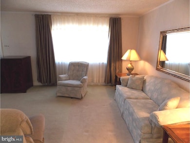 406 Dalmas Ave, Glenolden, PA 19036 - photo 7