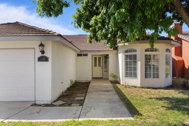 05-Illuminate Photography - 1153 W Fores