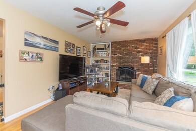 5 Ho Hum Ln, Saratoga Springs, NY 12866 - photo 2