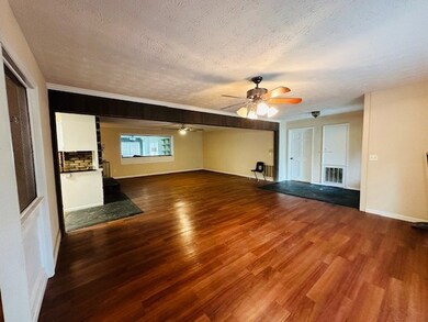 248 Lincoln Ave, Fitzgerald, GA 31750 - photo 4