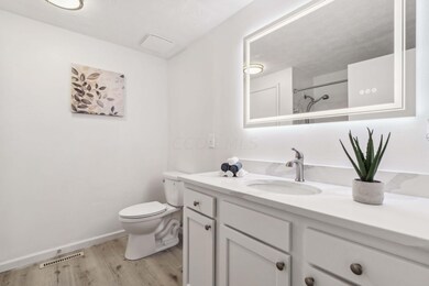 20-web-or-mls-89-lancelot-ln