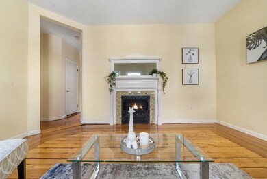 13 Linden St unit 1, Brookline, MA 02445 - photo 6
