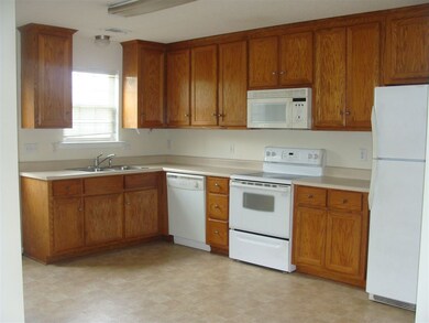 215 W Wrasling Way, Warner Robins, GA 31088 - photo 6