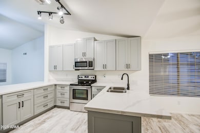 KITCHEN 4