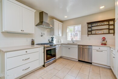 kitchenNEclose