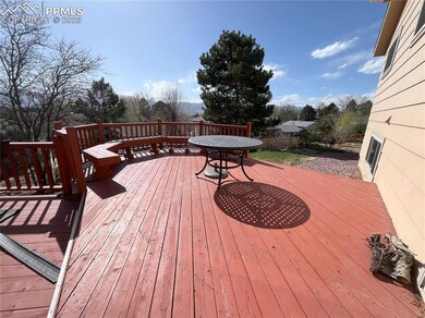 Huge 2-level wooden deck