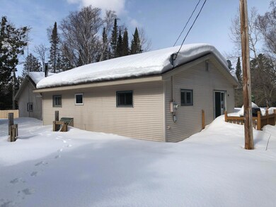 5433NPineRiverRoadRightSideView