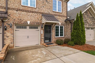 697 Piedmont Crossing Dr, High Point, NC 27265 - photo 3