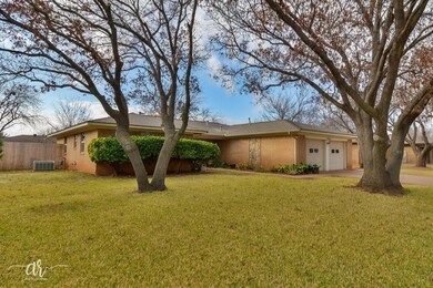 3225 Pheasant Dr, Abilene, TX 79606 - photo 3