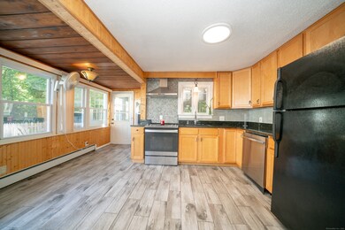 140 Portman St, Windsor, CT 06095 - photo 7