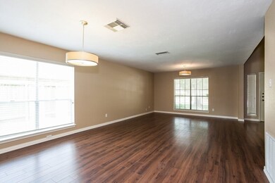 1902 Lavaca St, Friendswood, TX 77546 - photo 6