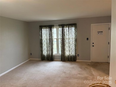 4609 Coronado Dr unit C, Charlotte, NC 28212 - photo 2