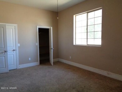 023-388044 Bedroom 2.2