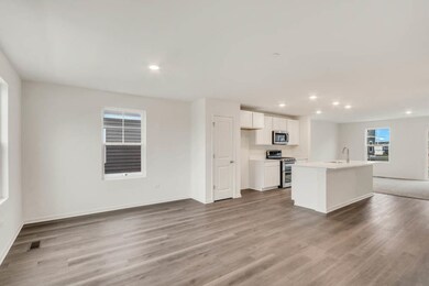 369 Bridgeview Ct, St. Charles, IL 60174 - photo 6