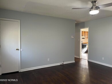 2512 Country Club Rd, Jacksonville, NC 28546 - photo 5