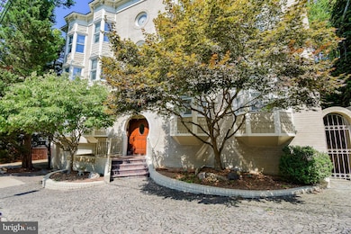 5305 Dana Place NW unit 4, Washington, DC 20016 - photo 3