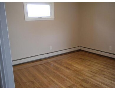 81 Kentland Ave, Providence, RI 02904 - photo 4