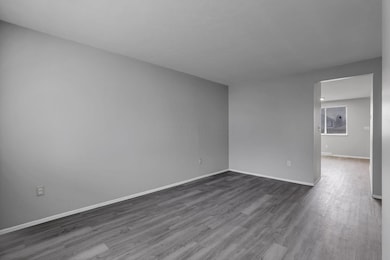 355-357 N Algonquin Ave, Columbus, OH 43204 - photo 5